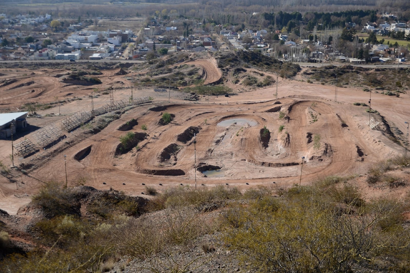 Nqn-Vista-aerea-de-la-pista-de-motocros-Juan-Thomes-2