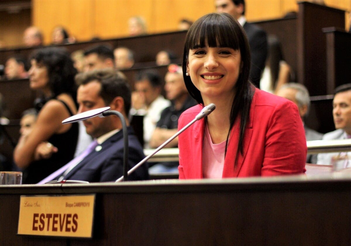 leticia esteves