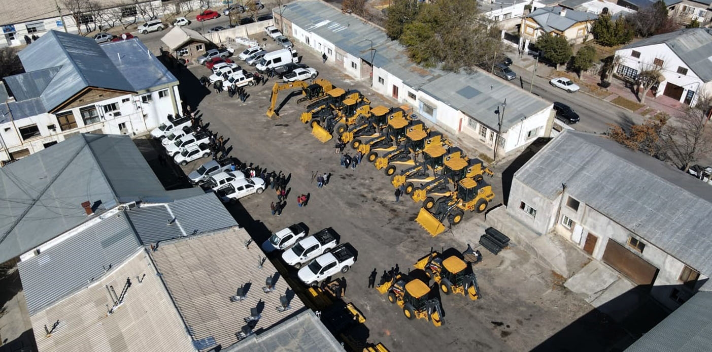 entrega equipamiento a Vialidad Neuquén