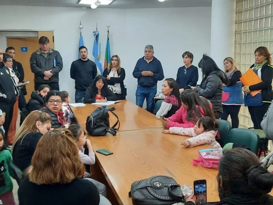 aten escuela portada