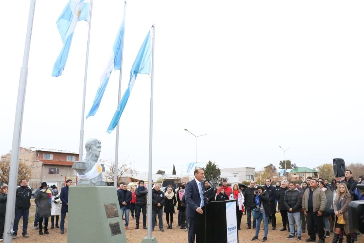 omar dia de la bandera 4