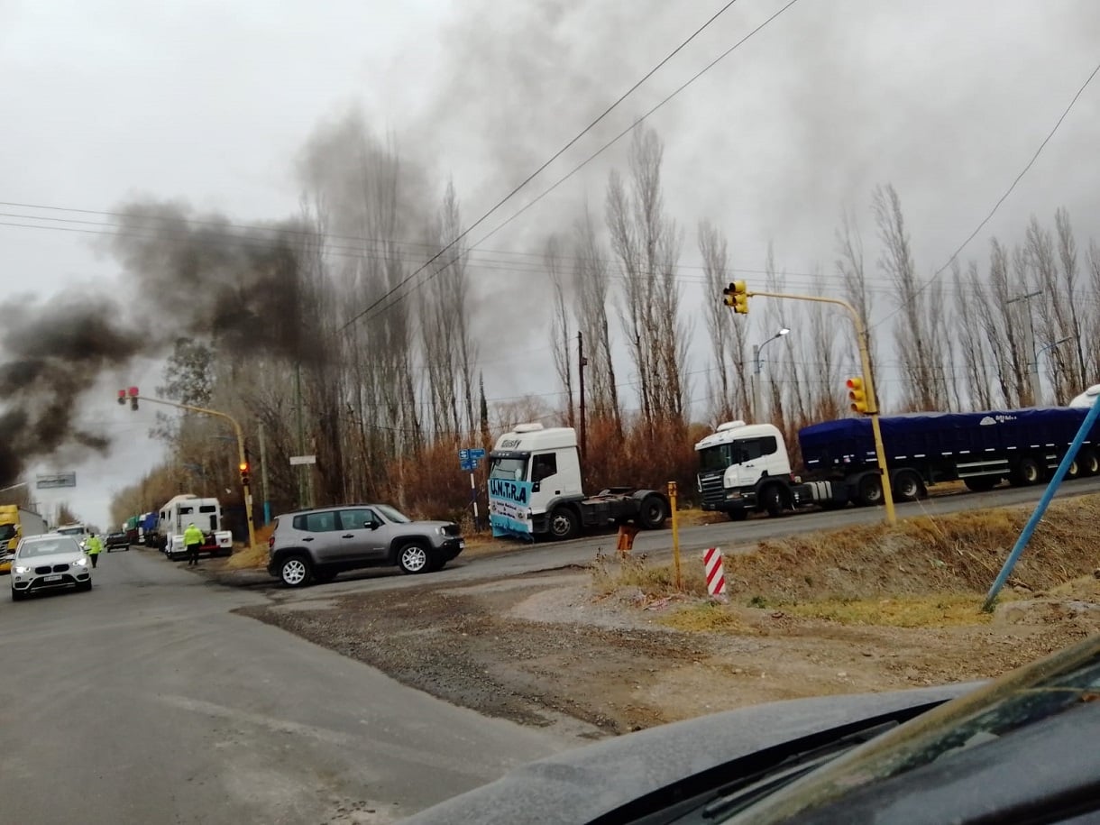 corte ruta 22 y 65