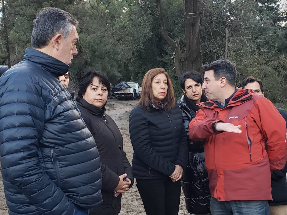 arabela y velez en villa huinid