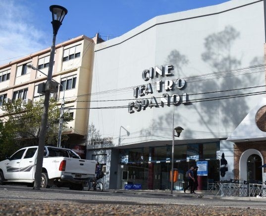 Cine Teatro Español de la ciudad de Neuquén