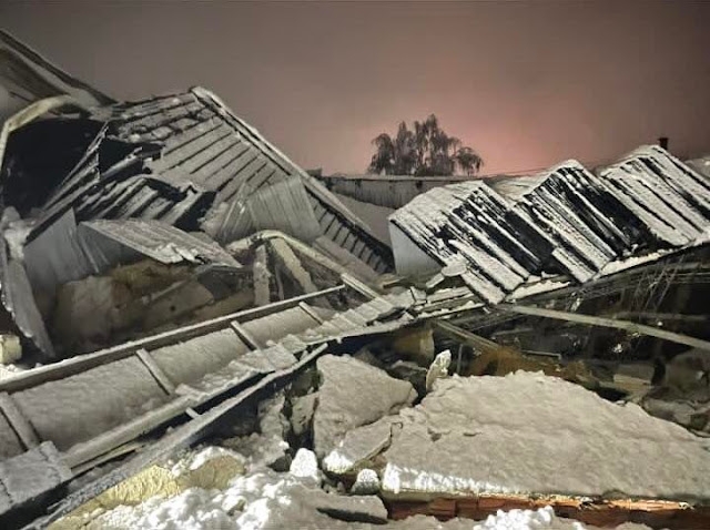 gimnasio municipal el hoyo destruido
