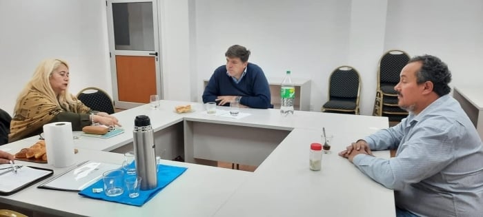 Senillosa reuniones