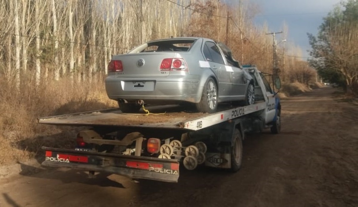 Policía de Neuquén automóvil (3)