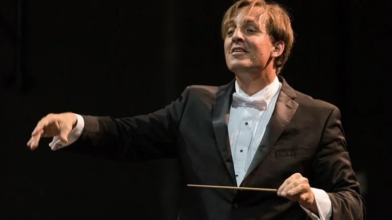 Director musical Andrés Tolcachir Orquesta Sinfónica del Neuquén