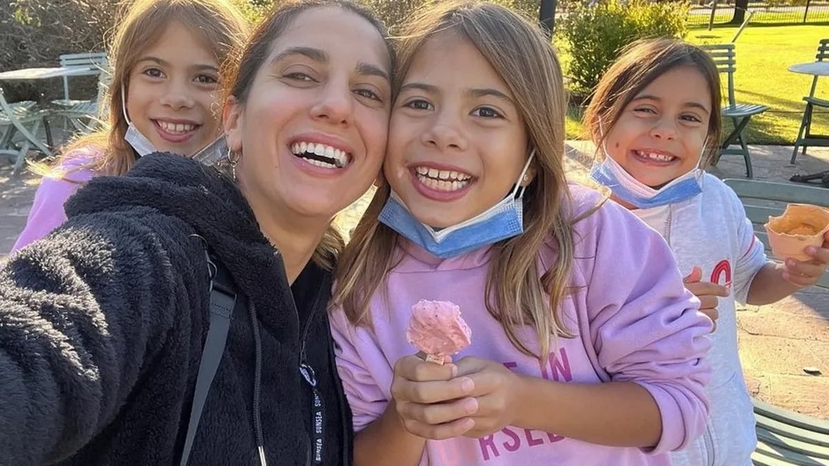 cinthia-fernandez-y-las-nenasjpg