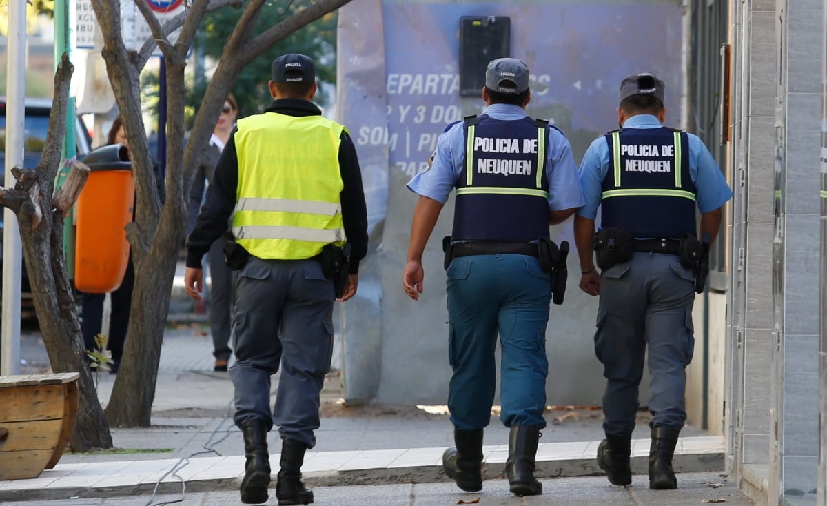 Policía de Neuquén (1)