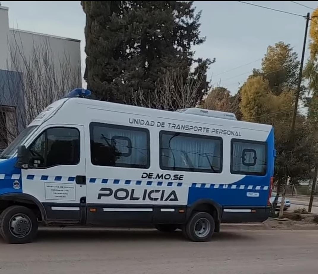 Policía de Neuquén (2)