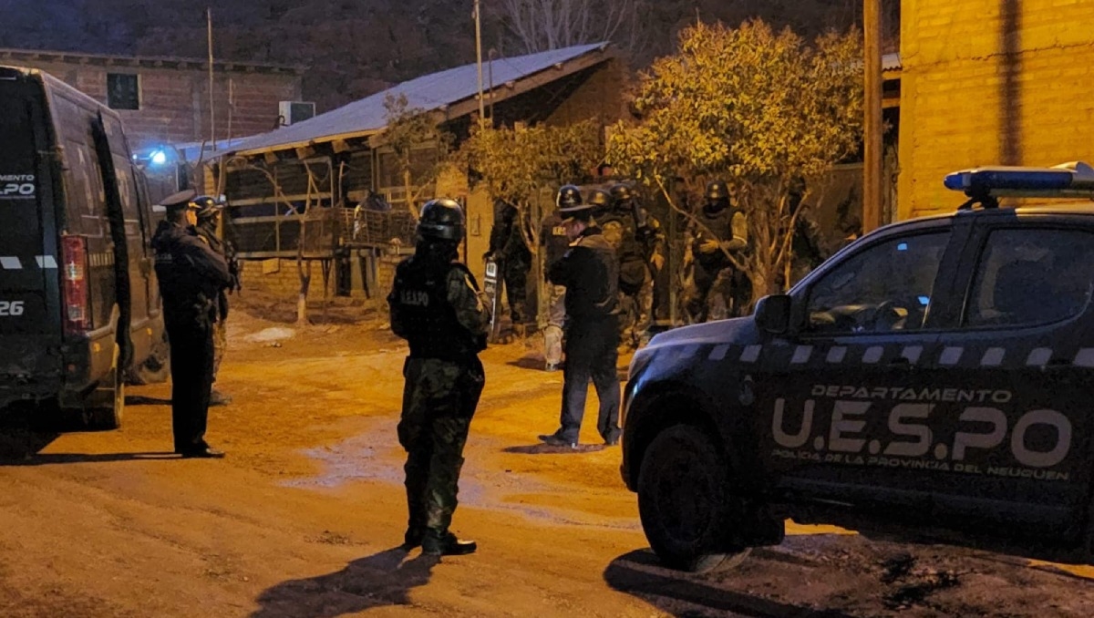 Policía de Neuquén (3)