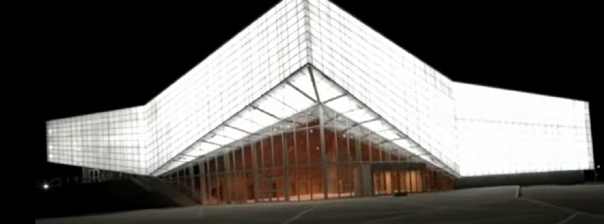 centro convenciones el cisne de noche