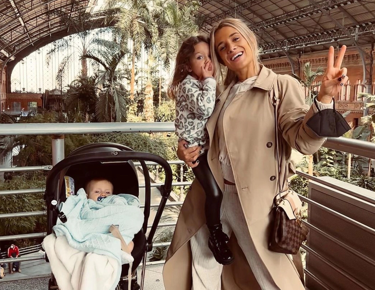 En-plena-guerra-con-Rodrigo-de-Paul-Camila-Homs-compartio-un-tierno-mensaje-para-sus-hijos