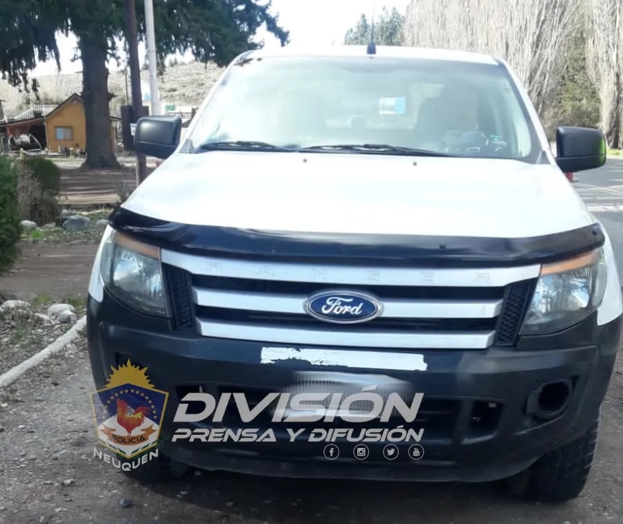 camioneta robada por pareja zíngara