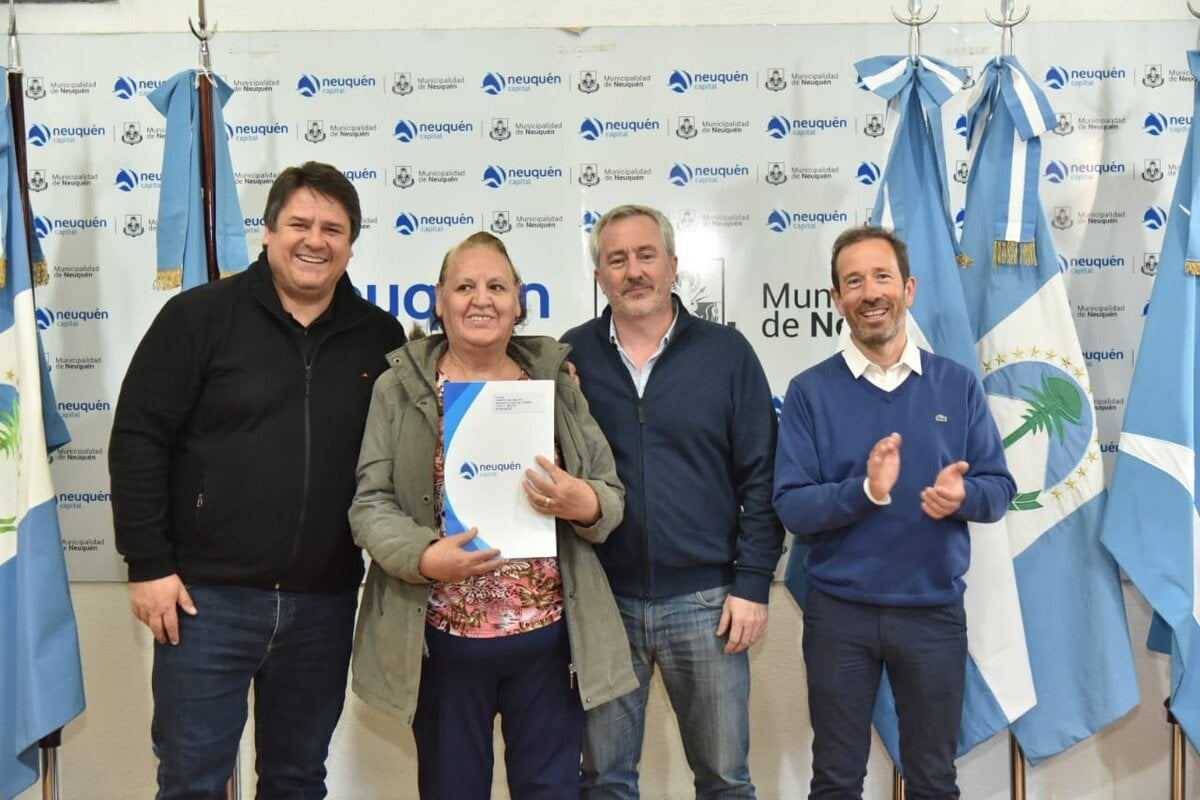 entrega de propiedades - twitter