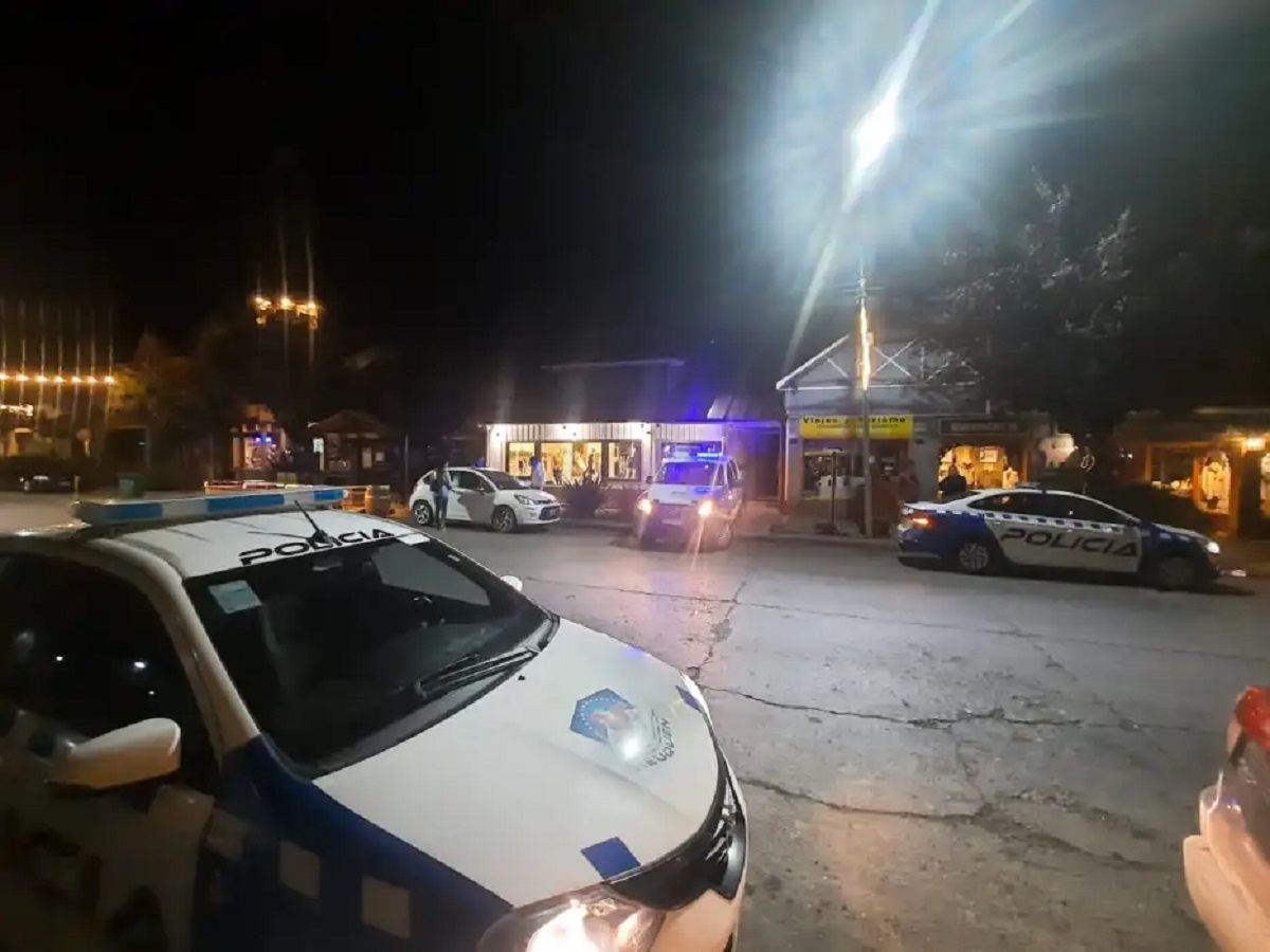 pelea a las piñas en el centro de San Martín Fuente Realidad SanMartinense-1