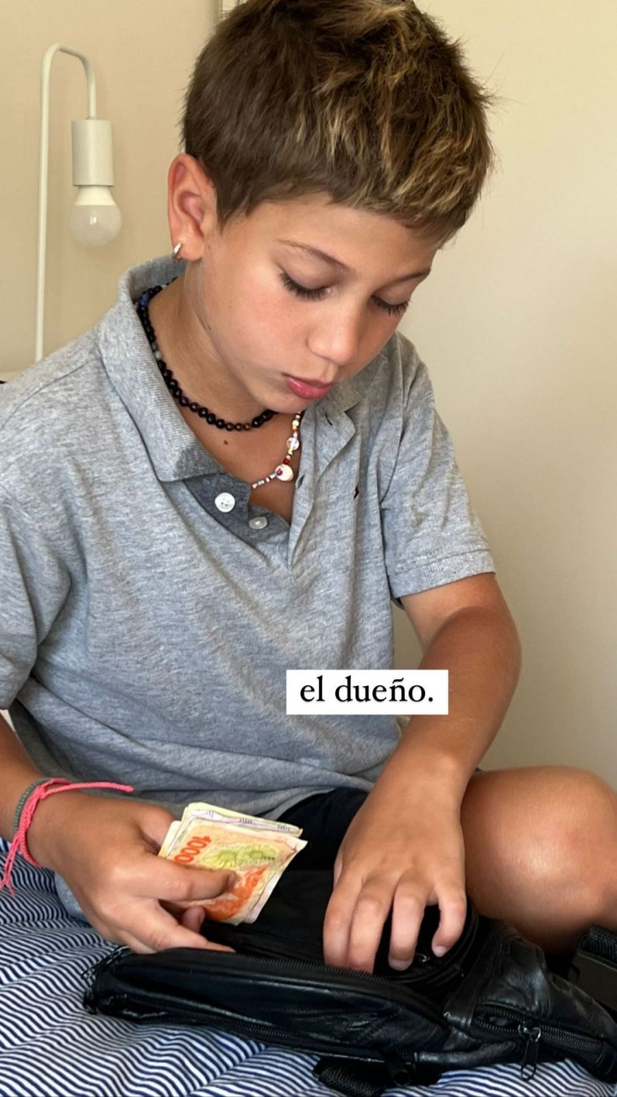 jimena-baron-grabo-a-momo-vendiendo-pulseritas-en-la-playa-me-produce-ternura-1496207