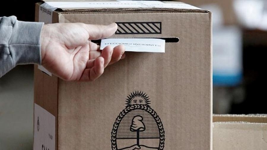 centenario vota urna telam