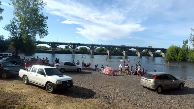pedian-dejar-el-balneario