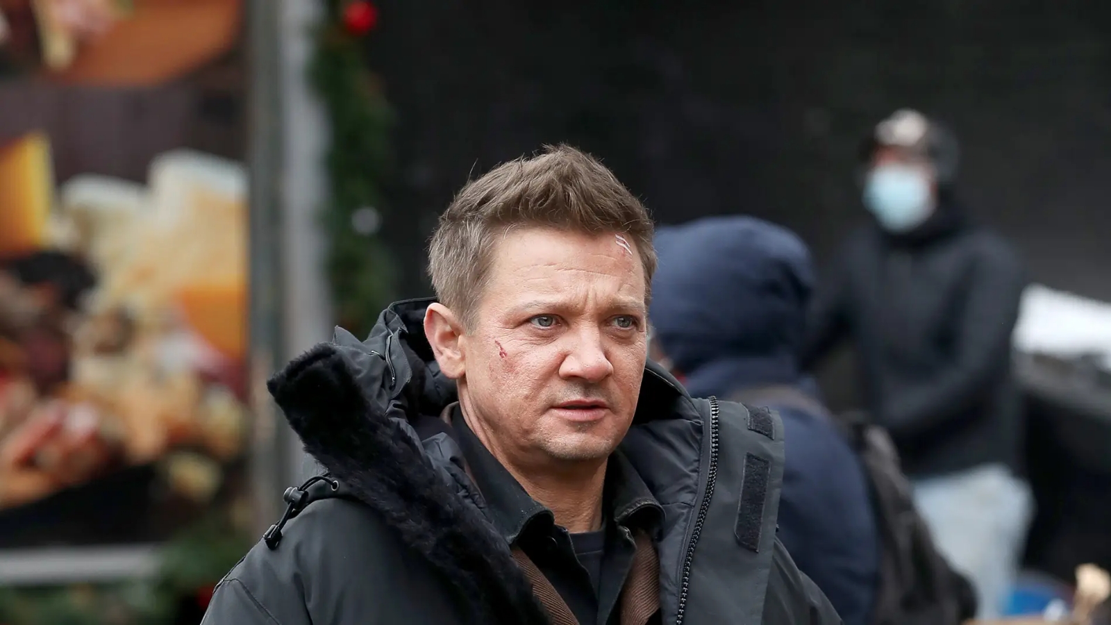 jeremy-renner_98