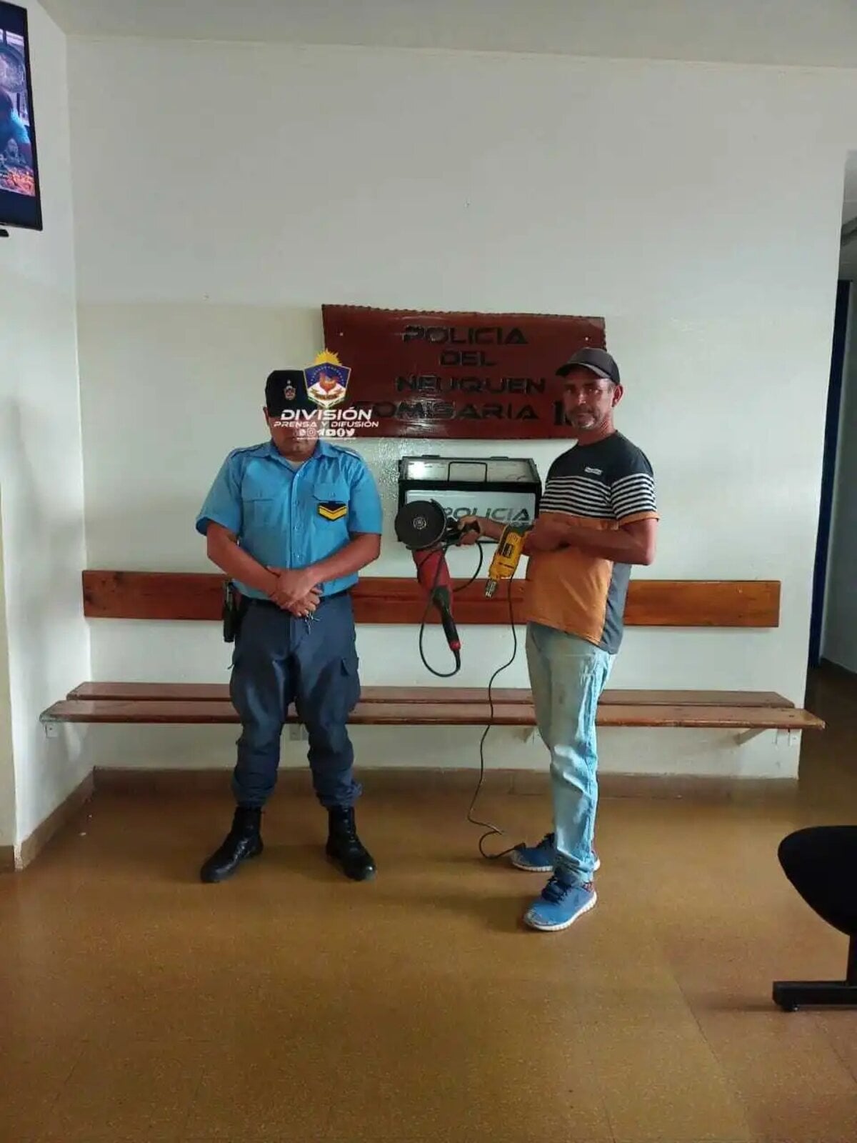 cables policias - Policia Nequen 3