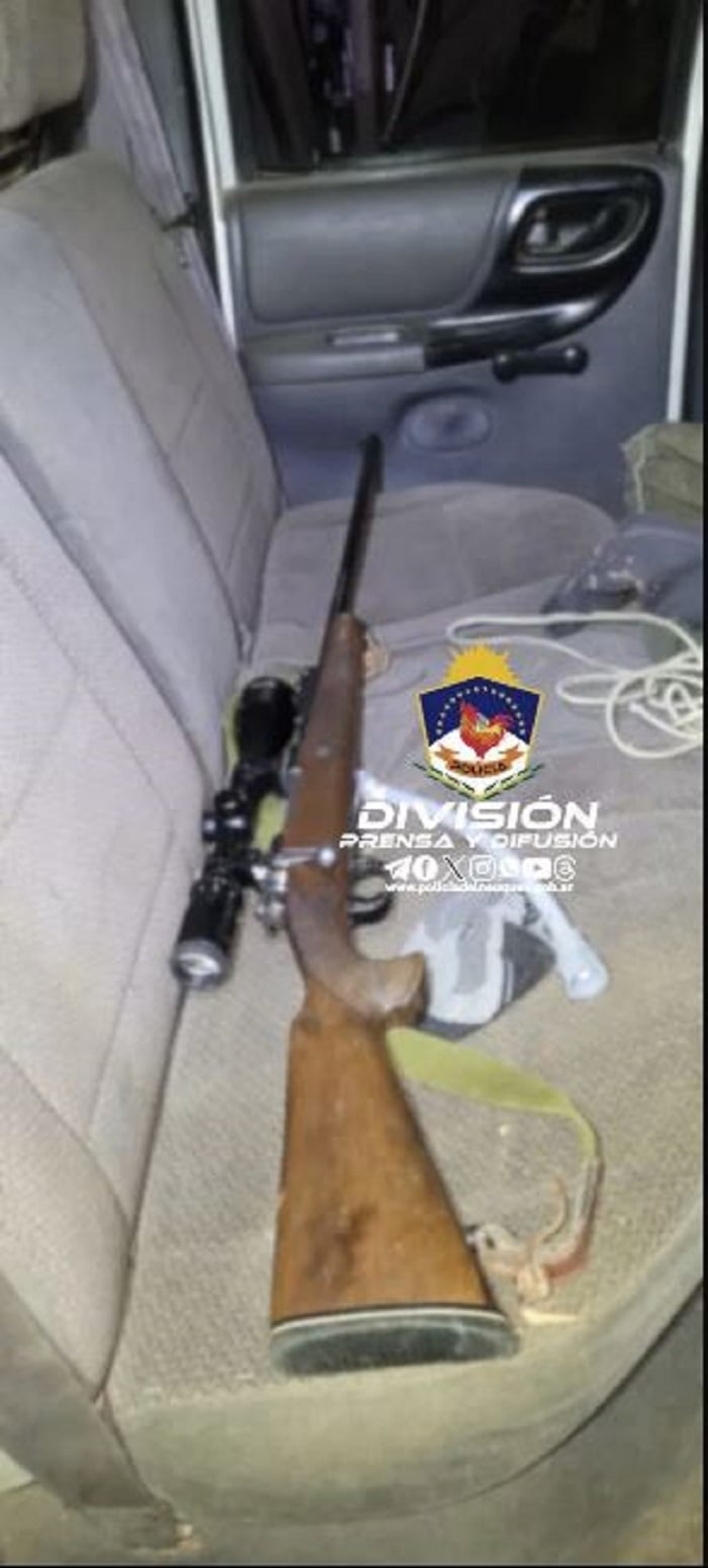 alumine policia nqn4