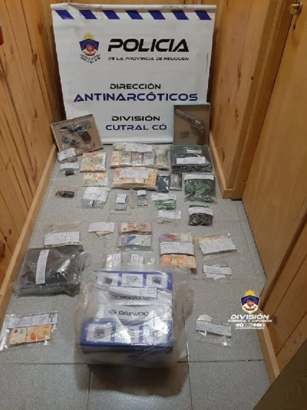 cutral co policia4