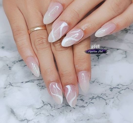 uñas888