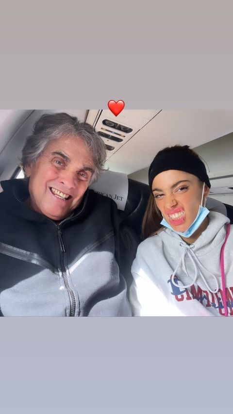 tinistoessel_1698873324_3226705784682863817_324735270