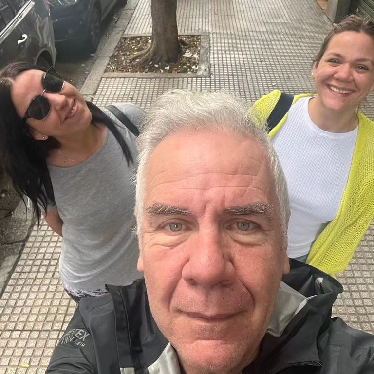 La+innesa+alegría+de+disfrutar+un+momento+con+mi+familia....con+mis+hijas+@natimirol+y+@vickymirol+.+Hoy+pegó+el+faltazo+la+nieta.
