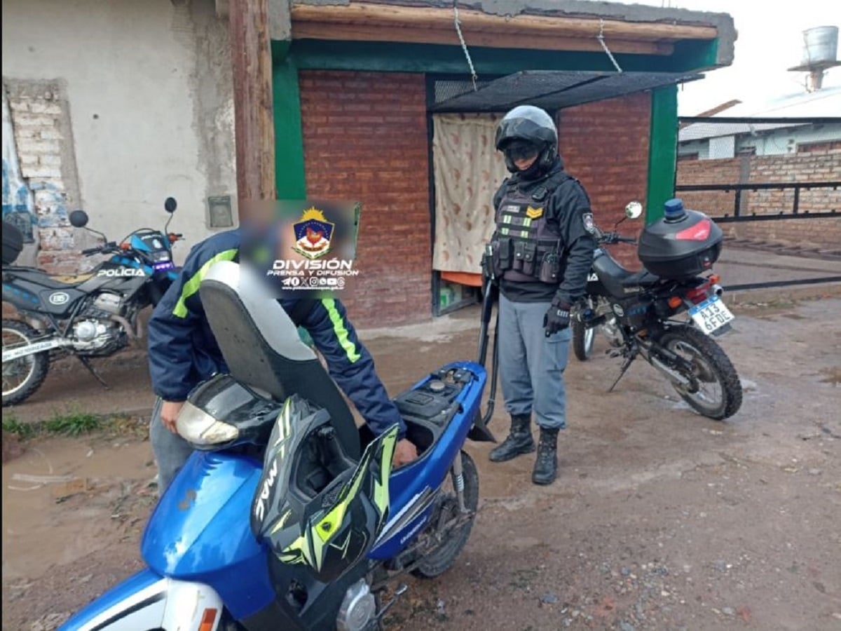 secuestro policia nqn
