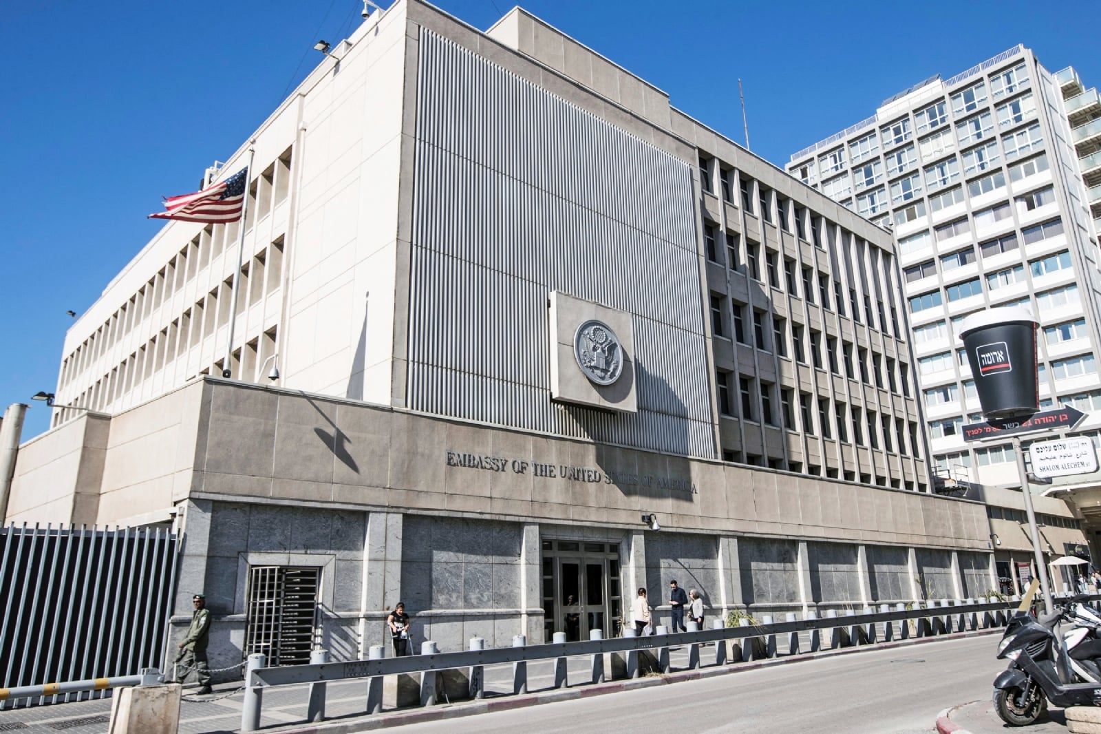 170531-us-embassy-israel-tel-aviv-ew-142p