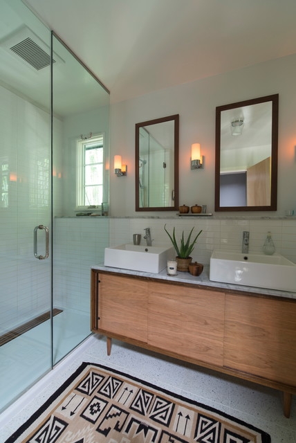 transitional-bathroom-rill-architects-img_ff01437603e3ff84_4-9295-1-ee9f1f3