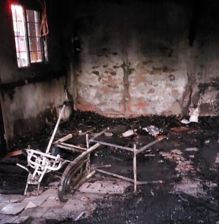 mujer con quemaduras graves por incendio en su vivienda-1