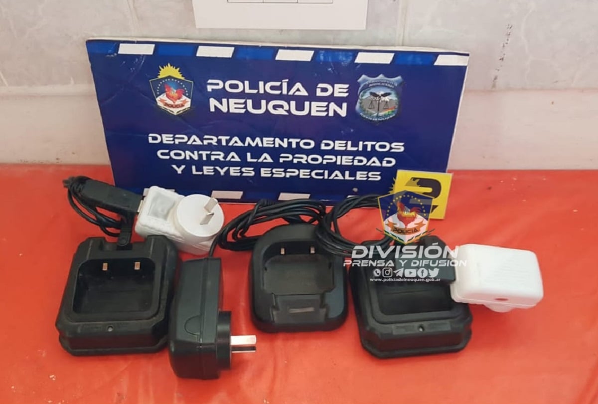 equipos de comunicaciones secuestrados