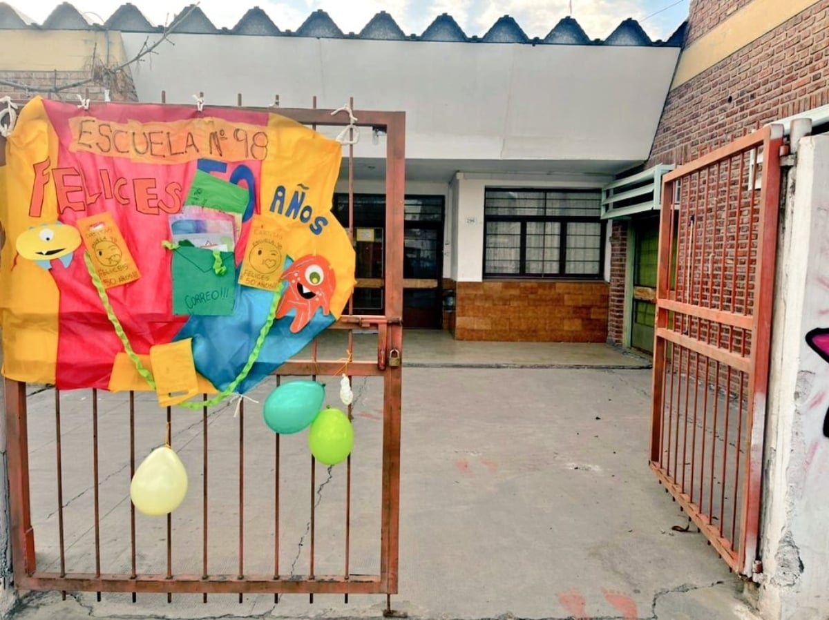 escuela 98