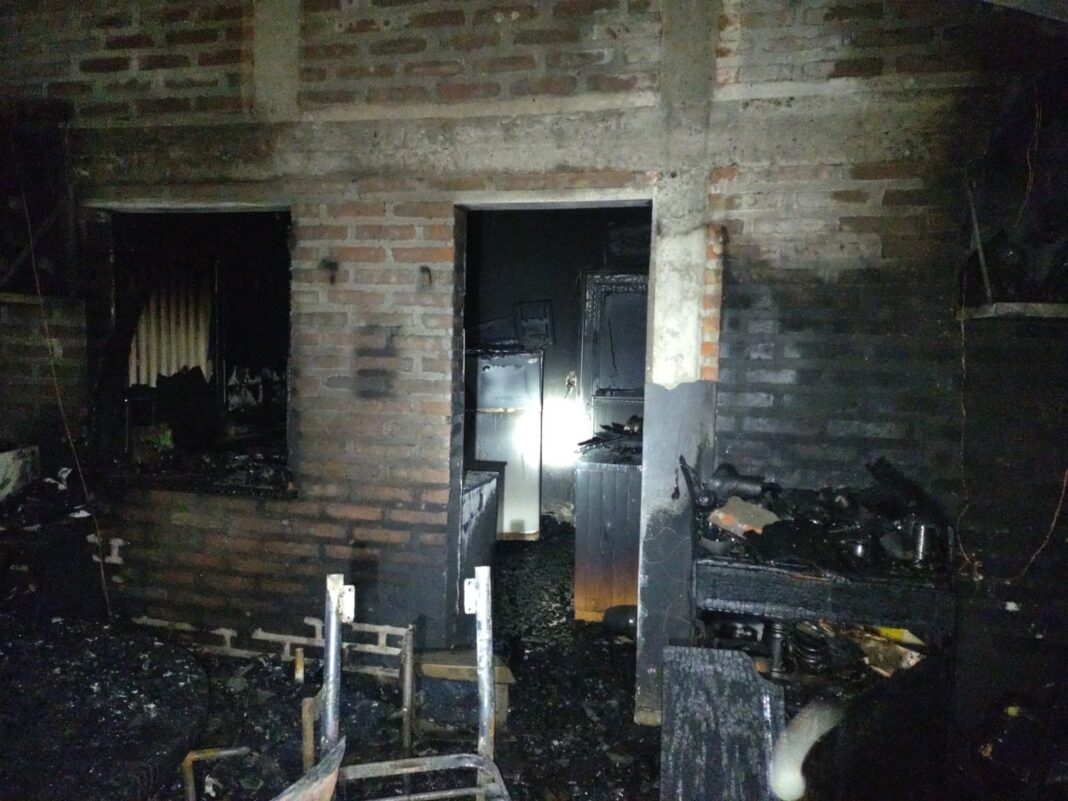 fire en centenario - CD 2