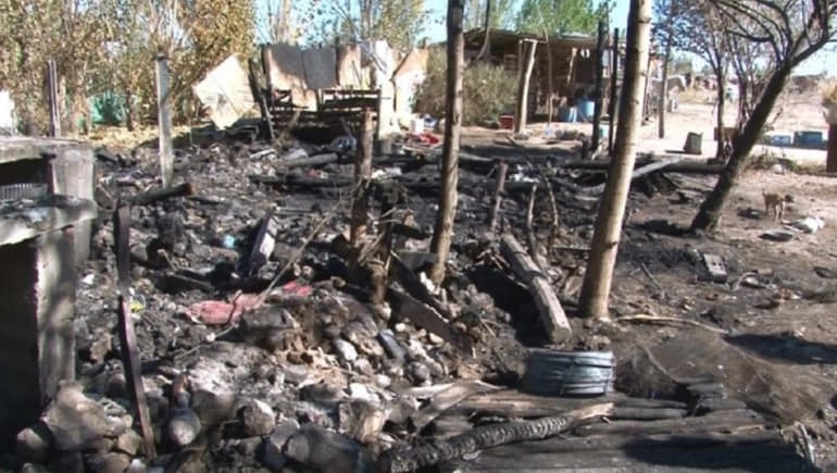 incendio merendero radio chos malal2
