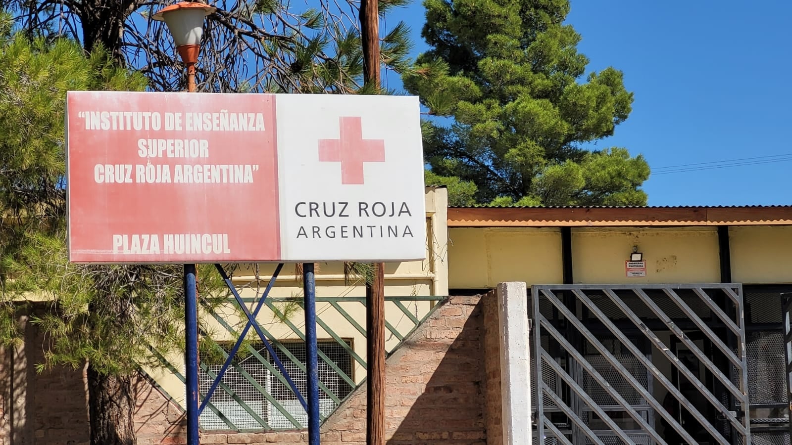 Cruz Roja de Plaza Huincul 1