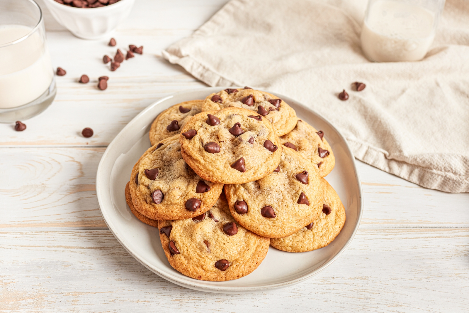 546910e19c08ec91b3345de4f718e09a_Original_NTH_Chocolate_Chip_Cookie