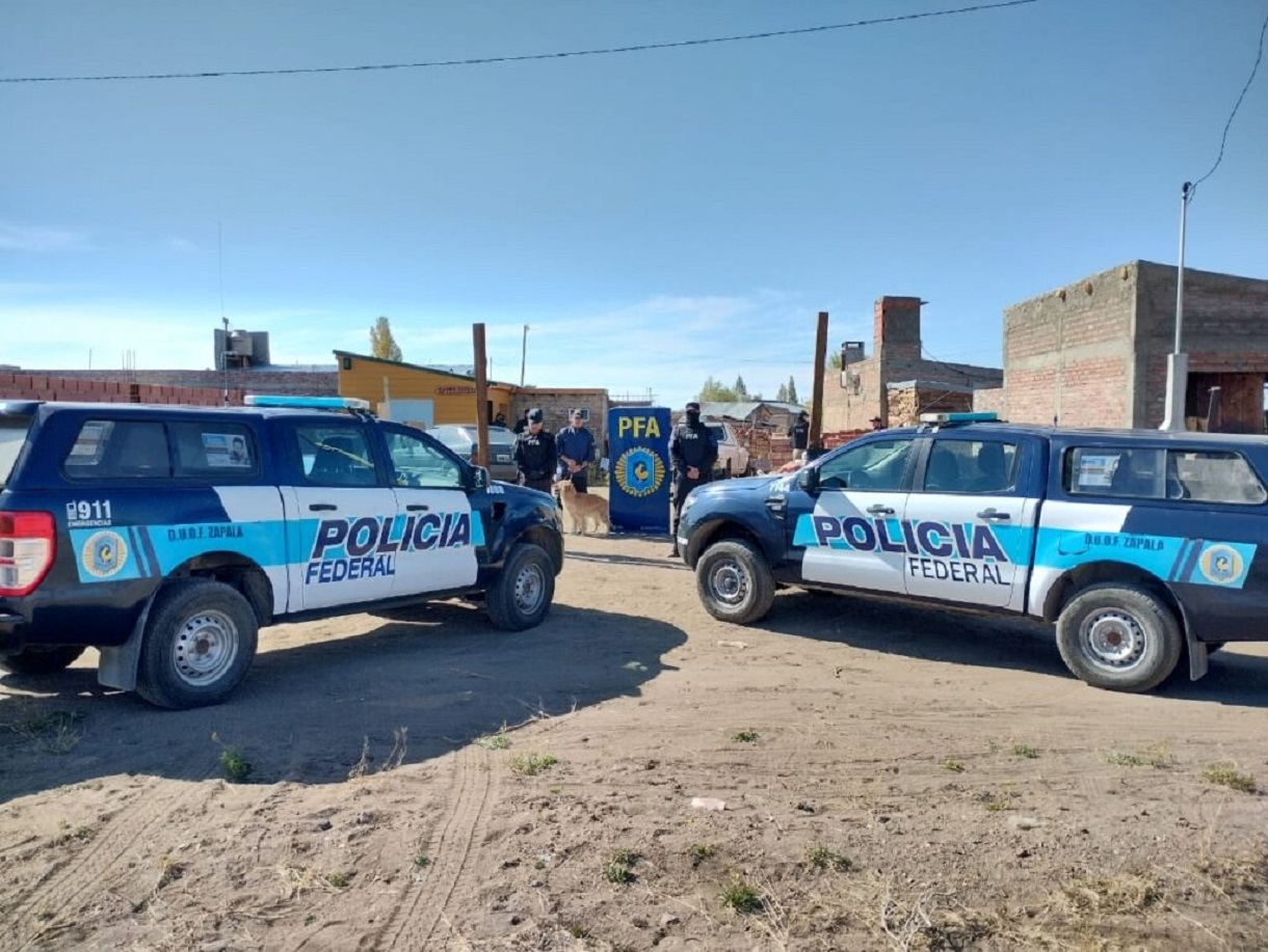 casi un kilo de marihuna secuestrado en zapala