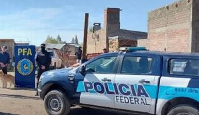 casi un kilo de marihuna secuestrado en zapala-1