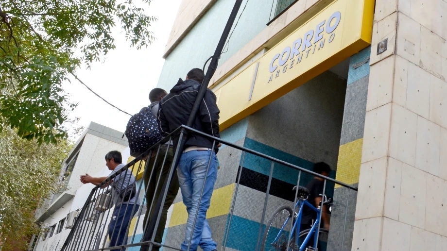 27-03-2019-NEUQUEN-CORREO-ARGENTINO-URNAS-DE-VOTACION-DE-RIO-NEGRO-MAURO-PEREZ-DSC_9684