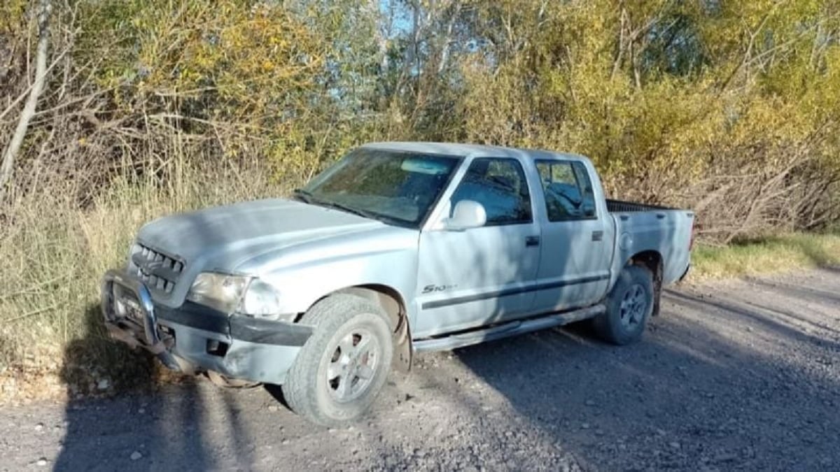 CHEVROLET S10 ROBADA GRIS