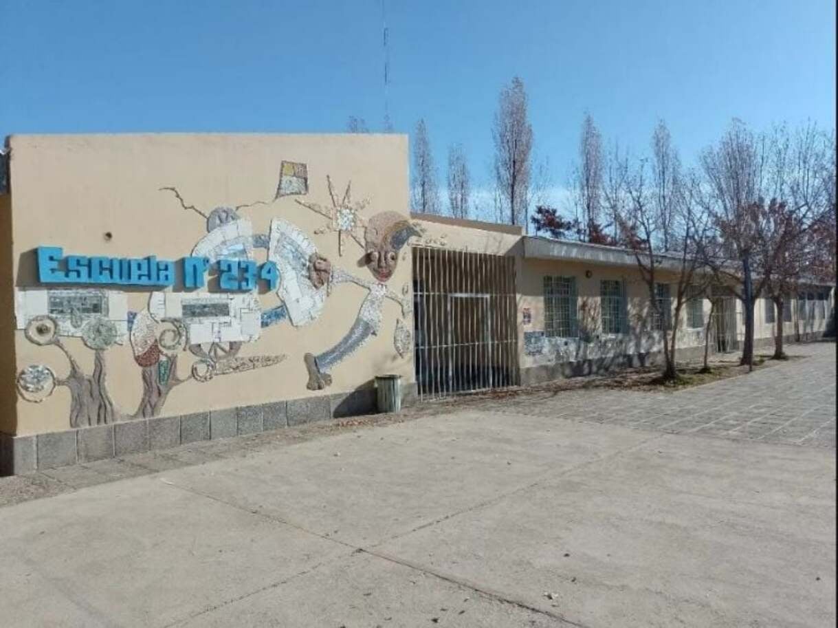 escuela 234 - facebook (1)
