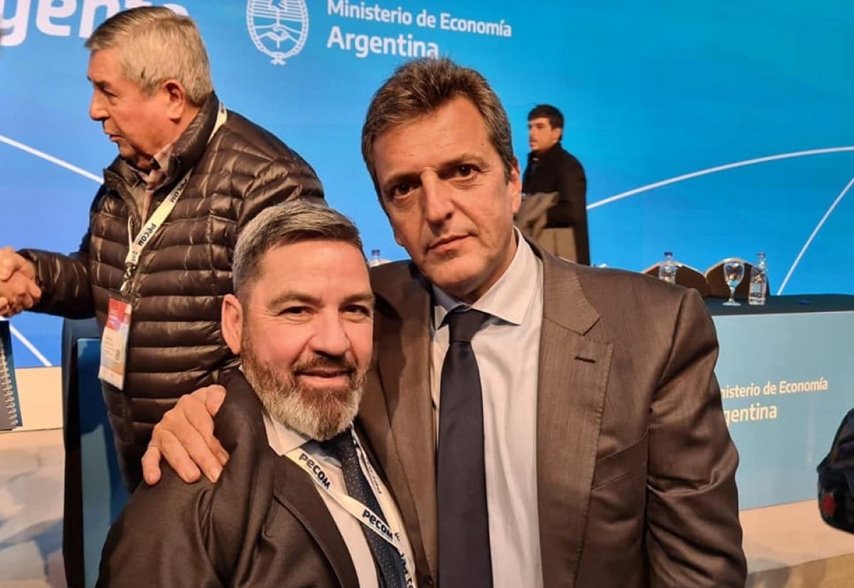carlos sanchez 1