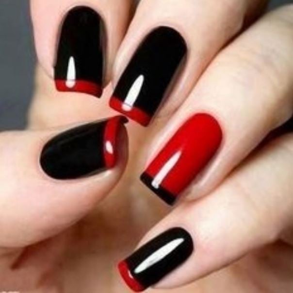 UÑAS ROJAS 7