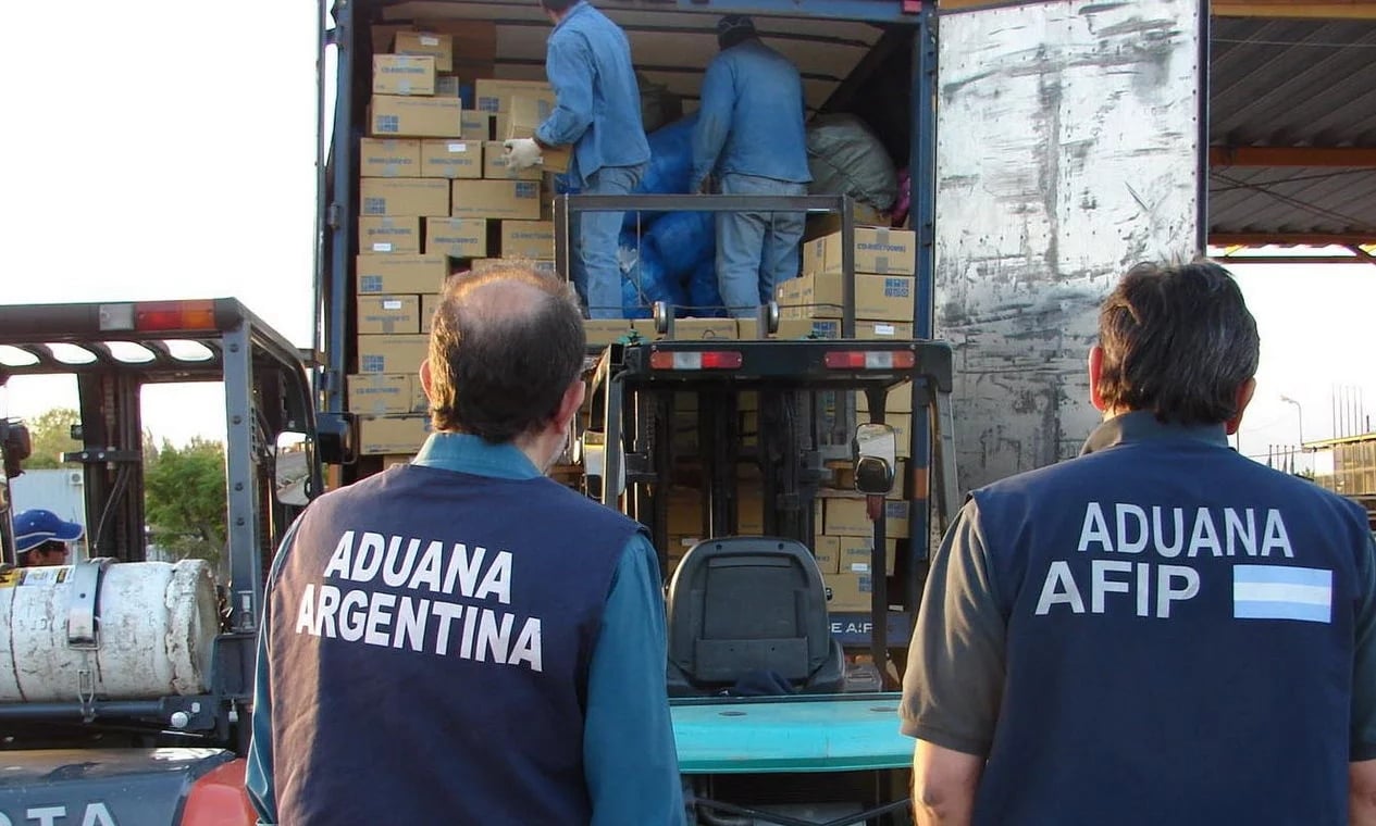 Agentes-aduanas-argentina3