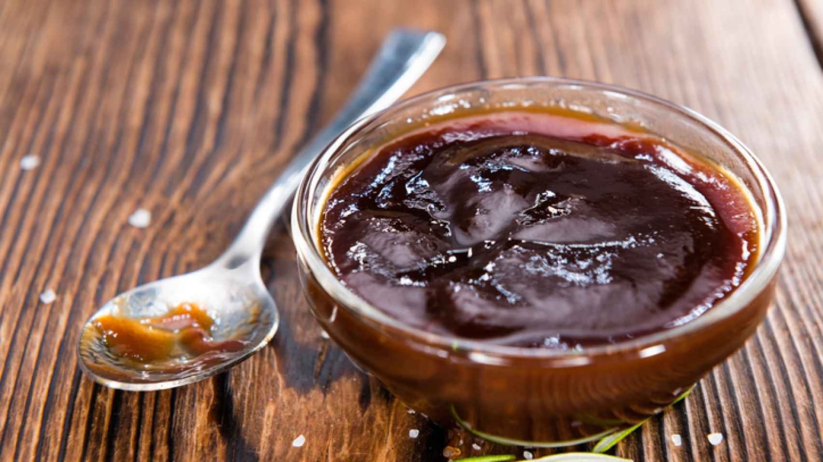 salsa-barbacoa-recetas_535457219_164930302_1706x960